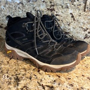 Men's Moab 2 Mid Waterproof • Merrill Hiking Boot